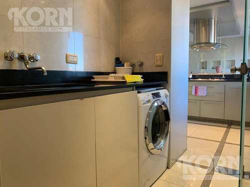 Imagen 15 de 30 de Venta Torre Forum Piso Altisimo 3 Ambientes, Escritorio Y 2 Cocheras Fijas En Palermo