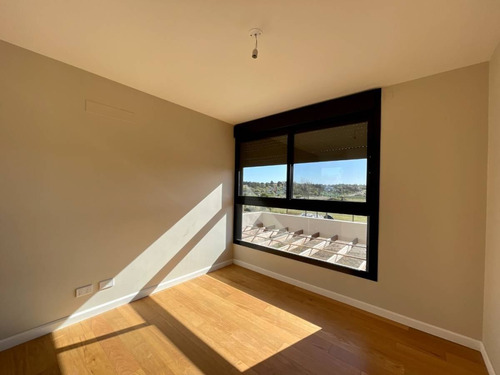 Venta Casa 3 Dormitorios Los Olivos De Los Horneros Con Cochera