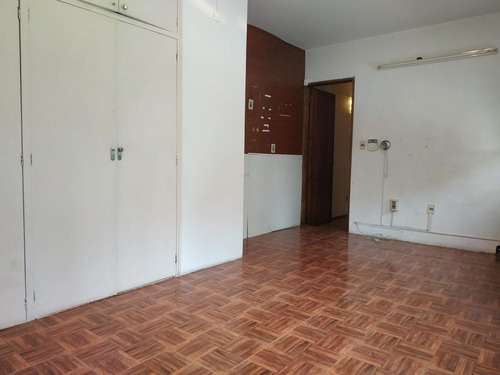 Venta De Casa 7 Dorm. 6 Baños, Patio, Parrillero, Cochera