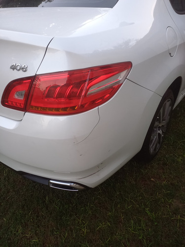 Peugeot 408 1.6 Allure Pack 115cv