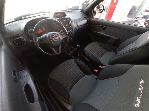 Imagem 8 de 9 de Fiat Strada 1.8 Mpi Adventure Ce 16v Flex 2p Manual
