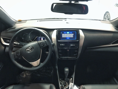 Toyota Yaris 1.5 S Cvt 5p 2021 0km