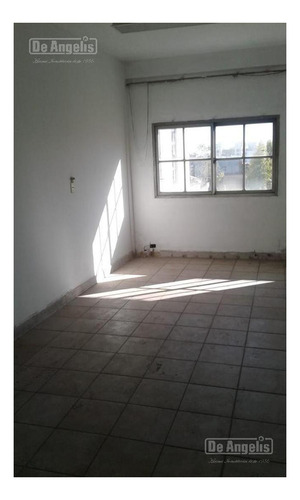 Imagen 12 de 17 de Cuatro Oficinas - Moron - Al Frente