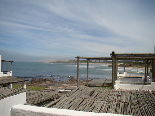 La Aduana Baja