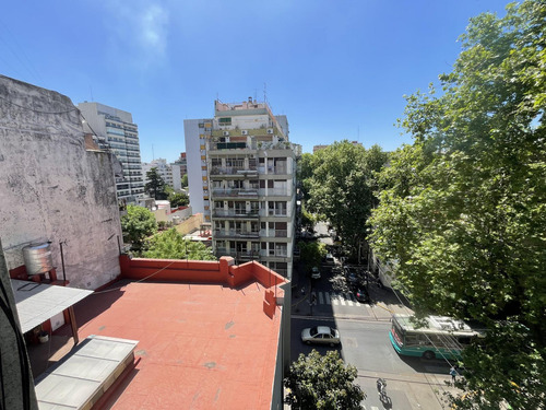 Hotel En Flores, Buenos Aires