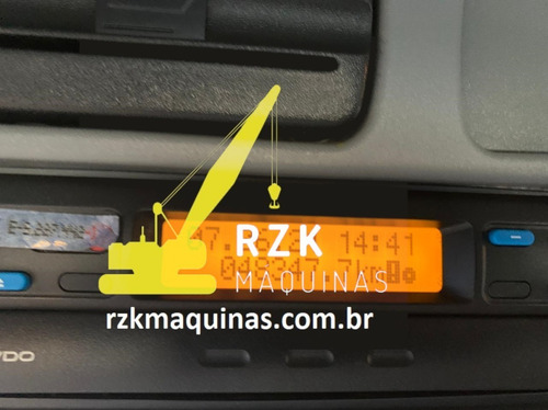 Imagem 14 de 15 de Caminhão Truck Mb 2831 Axor 6x4 - 2011/12