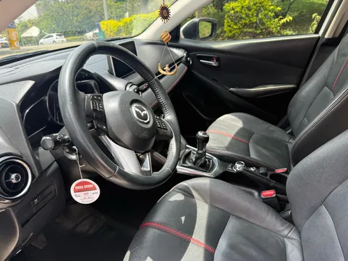 Mazda 2 Touring