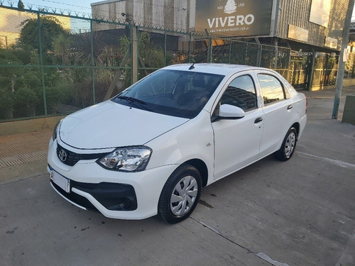 Toyota Etios 1.5 Xs 2019 Gnc