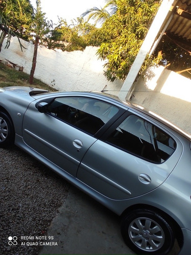 Peugeot 207 2011 1.4 Quiksilver Flex 3p