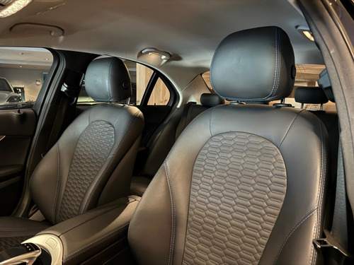 Mercedes-Benz C 180 1.6 CGI FLEX AVANTGARDE 9G-TRONIC