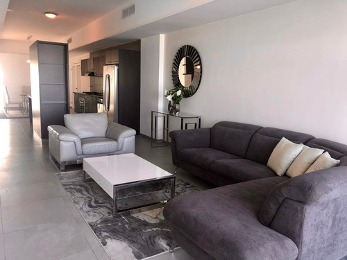 Imagen 4 de 14 de Venta De Apartamento Amoblado En Yacht Club, Avenida Balboa