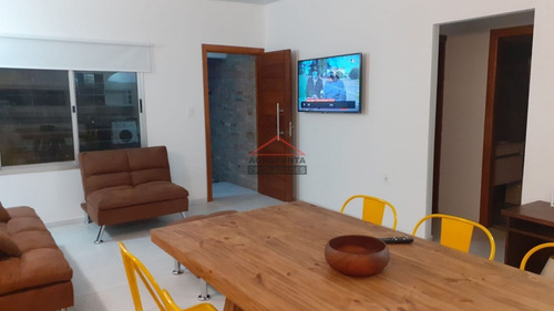 Casa 2 Dormitorios A Pasos De La Península Y De La Playa Mansa- Ref: 5345