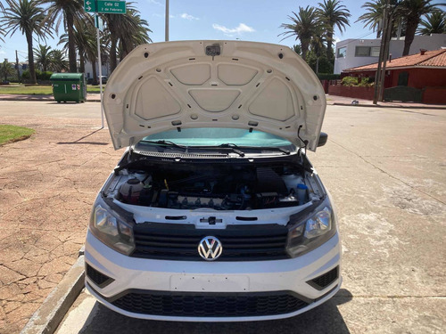 Imagen 8 de 10 de Volkswagen Gol 2021 1.6 Trendline 101cv