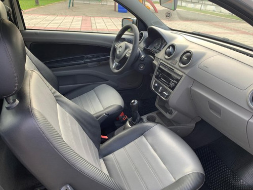 Volkswagen Saveiro Saveiro 1.6 MI SURF CS 8V FLEX 2P MANUAL