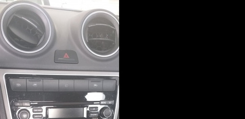 Volkswagen Voyage 1.0 Mi 8v Flex 4p Manual 2014/2014