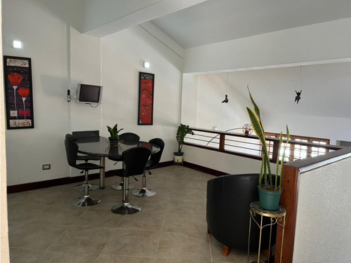 Espectacular Townhouse En La Macarena Sur Los Teques