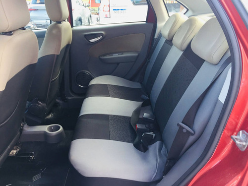 Imagem 8 de 10 de Fiat Grand Siena 1.6 Mpi Essence 16v Flex 4p Manual