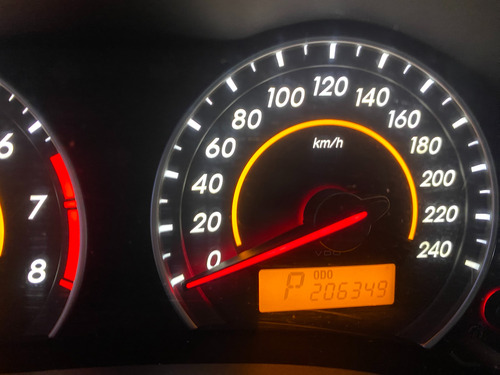 Toyota Corolla 1.8 16v Gli Flex Aut. 4p