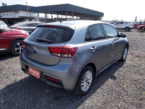 Kia Rio 5 Ex 1.4l 6mt Full 2018