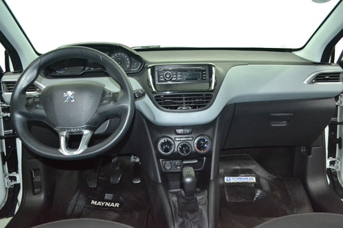 Peugeot 208 1.5 Active Mt 2015- Imolaautos