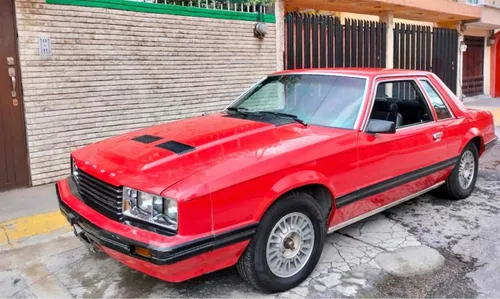 Ford Mustang Hard Top 82 Rojo
