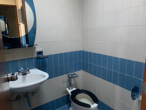 Ym Comoda Oficina De 260 M2 En Santa Paula