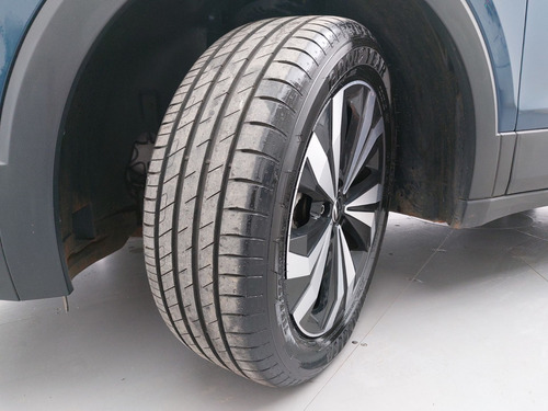 Volkswagen T-Cross 1.0 200 TSI TOTAL FLEX COMFORTLINE AUTOMÁTICO