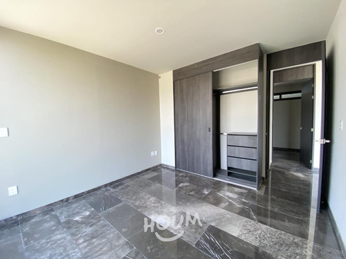 Departamento En Los Gavilanes, Tlajomulco De Zúñiga Con 2 Recámaras, 72 M², Id: 153121