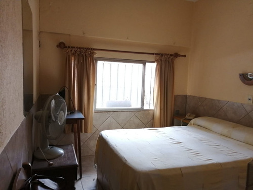 Hotel A La Venta En El Centro 19 Habitaciones 14 Baños