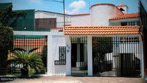 Casa En Venta En Tlalpan, Colinas Del Bosque Gis 24-3066