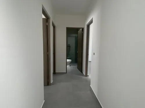 Amplia Casa En San Isidro Juriquilla, En Condominio Cerrado Con Vigilan