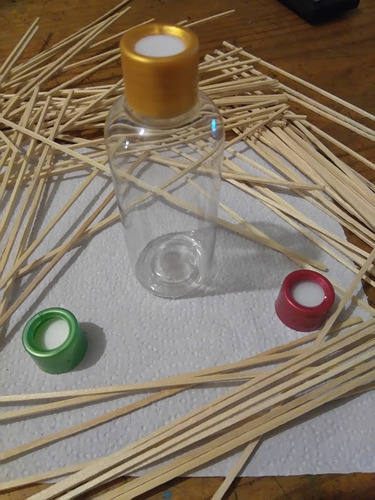 Imagen 3 de 7 de Envase Pet Difusor (x 16) Envases + Varillas + Esencia