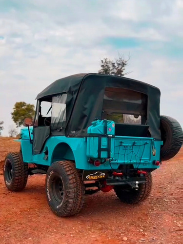 Willys Overland 4x4 1954