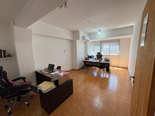 Vende Oficina En Neuquén