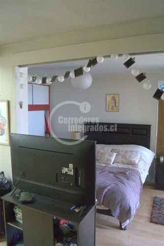 Casa Pedro Valdivia / Rodrigo Araya, 5 Dorm. 2 Baños, 2 Esta