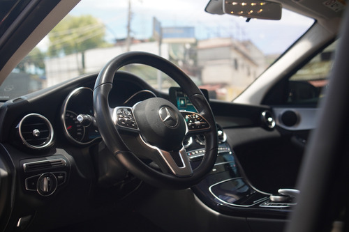 Mercedes-Benz C 180 1.6 CGI FLEX AVANTGARDE 9G-TRONIC