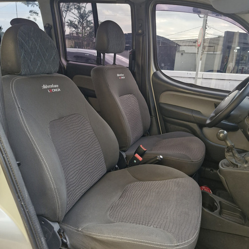 Fiat Doblo 1.8 16v Adventure Locker Flex 5p