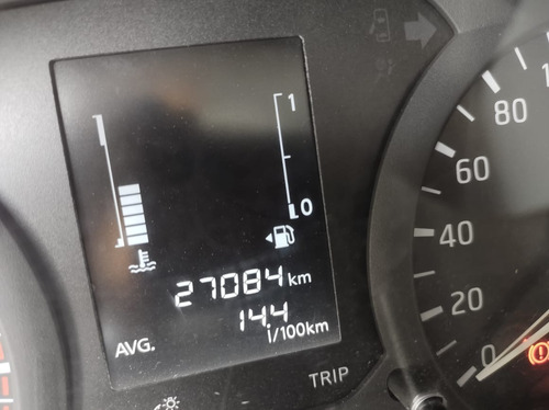 Nissan Np300 Estaquita Batea Mt 2018
