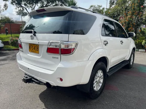 Toyota Fortuner 2.7l 4x4