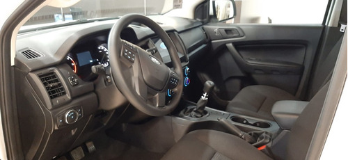 Imagen 13 de 25 de Ford Ranger 3.2 Xls 4x4 Mt Directo De Fabrica 2023 (e)