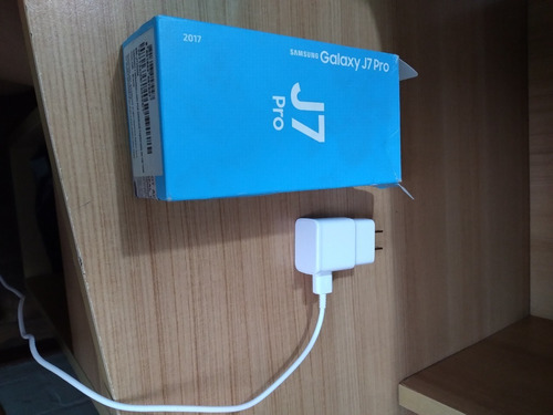 Celular Samsung Galaxy J7 Pro