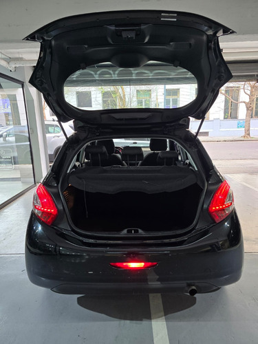 Peugeot 208 1.5 Active