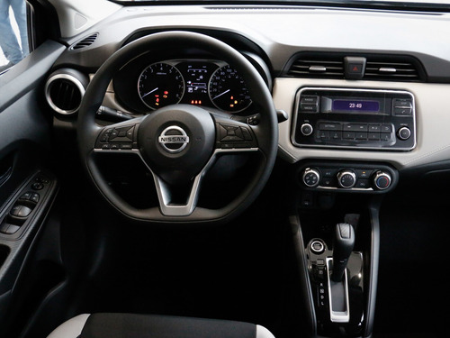 Imagem 9 de 13 de Nissan Versa Sense 1.6 (flex) (aut)