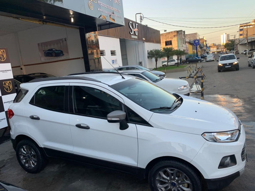 Imagem 4 de 13 de Ford Ecosport Freestyle 1.6 Flex 5p