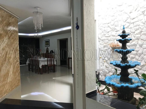Imagem 5 de 30 de Arniqueiras Casa Com 600m² De Área Construída, 3 Quartos Sendo Todos Suítes + Área De Lazer Completa! Estuda Permuta E Aceita Carro. - Villa132429