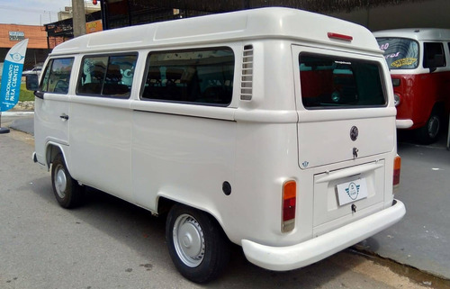 Imagem 6 de 16 de Volkswagen Kombi 1.4 Flex 2013 K