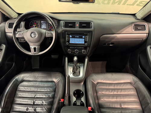 Volkswagen Jetta Highline 2.0 TSI 16V 4p Tiptronic