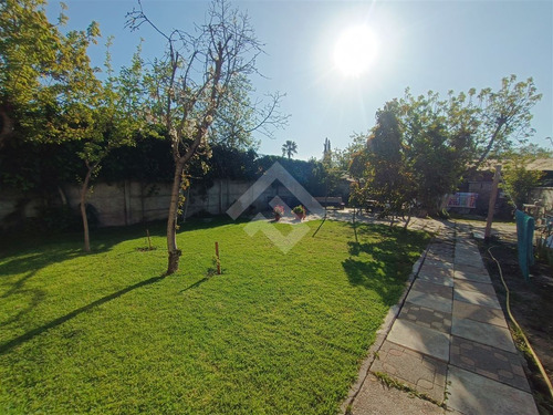 Casa En Venta De 4 Dorm. En Peñaflor