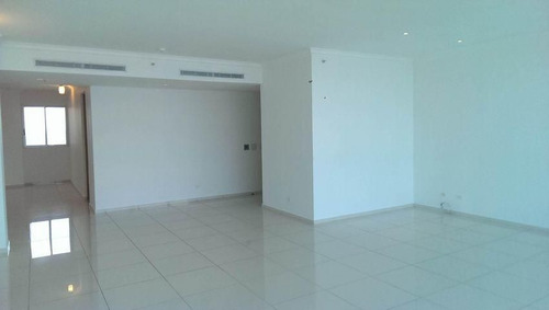 Imagen 4 de 14 de Venta De Apartamento De 264 M2 En Altamar Del Este 21-11368