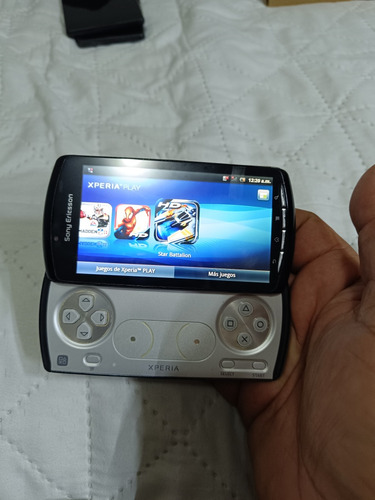 Xperia Play 